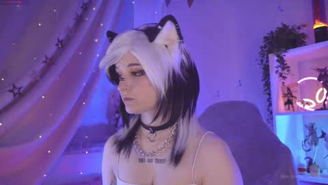 vronnier online show from 03-06-25, 04:49