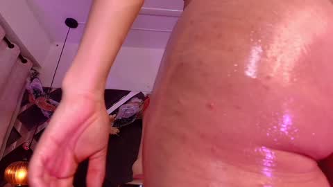 Violeta online show from 12-18-24, 06:21