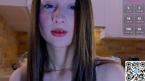 Snapshot of vybeon chatting on 11-18-25, 01:04 Alice online show from 11-18-25, 01:04