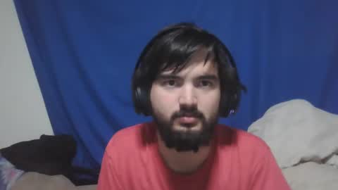 Snapshot of vygrax chatting on 12-27-24, 04:04 Vygrax online show from 12-27-24, 04:04