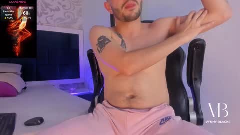 Vynny Blacke online show from 03-03-26, 04:18