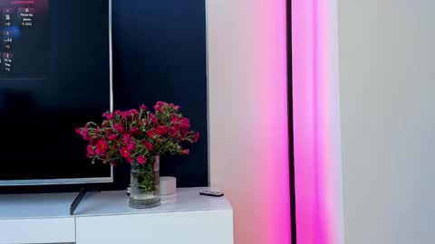 w3b_princ3ss online show from 10-06-25, 06:22