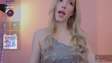 Snapshot of w_pickmebabby_w chatting on 11-03-25, 08:10 w_pickmebabby_w online show from 11-03-25, 08:10