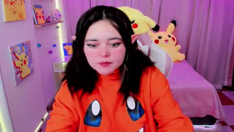 Snapshot of waifumochi_chan chatting on 02-13-26, 09:49 online show from 02-13-26, 09:49