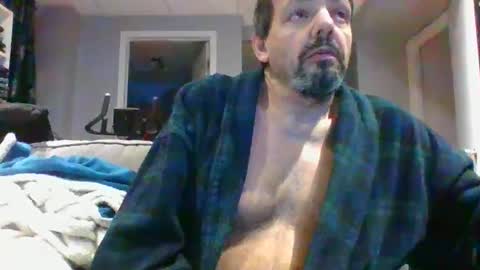 walker033 online show from 01-06-25, 06:03
