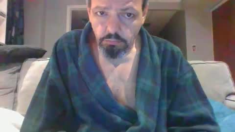 walker033 online show from 10-02-25, 06:31