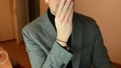 walky78 online show from 12-12-24, 04:53