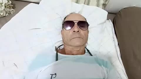 Snapshot of walleja chatting on 09-21-25, 03:35 walleja online show from 09-21-25, 03:35