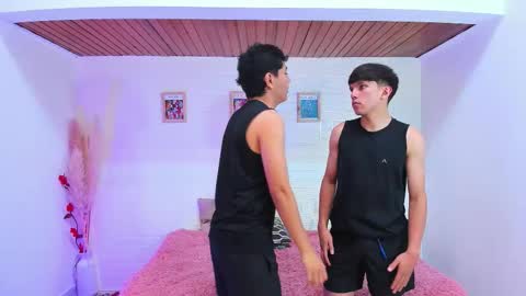 Hi  I am Venus kloy Thiago online show from 09-09-25, 01:38