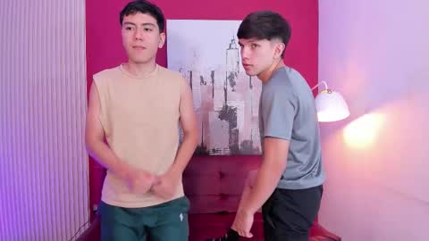 Hi  I am Venus kloy Thiago online show from 09-20-25, 02:34