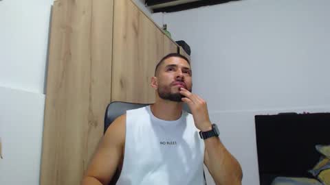 WALTER BROWN  online show from 11-04-25, 11:04