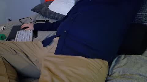 I love the ol in-n-out  online show from 11-14-25, 02:10