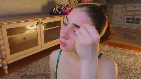 hello guys im Lilian online show from 09-25-25, 03:21