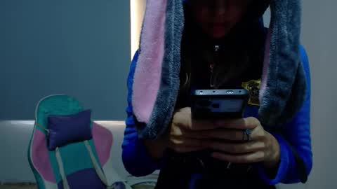 Snapshot of wandadoll chatting on 03-12-26, 12:00 Wanda online show from 03-12-26, 12:00