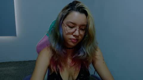 Snapshot of wandadoll chatting on 04-07-26, 12:05 Wanda online show from 04-07-26, 12:05