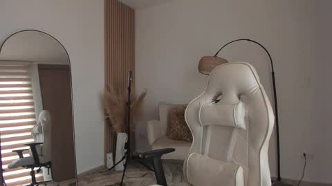 Wanda online show from 11-03-25, 07:37