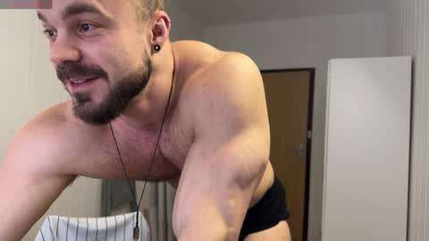 new online show from 12-23-24, 09:05