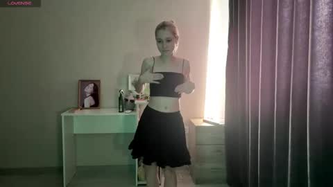 wanttodeep online show from 11-21-25, 07:40