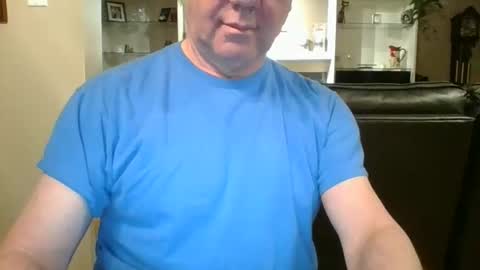 watchin_u_2 online show from 02-22-26, 01:51