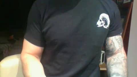 Snapshot of watchmeplay1331 chatting on 01-09-26, 03:53 watchmeplay1331 online show from 01-09-26, 03:53