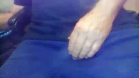 wayne1311 online show from 10-18-25, 02:36