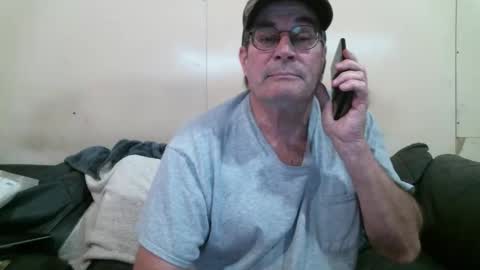 Snapshot of wbfarm chatting on 02-22-26, 12:12 WB Farm online show from 02-22-26, 12:12