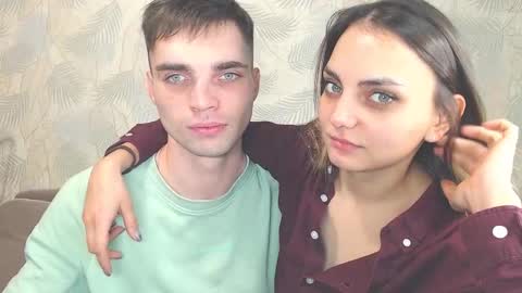 Lia and Artur online show from 12-04-25, 05:43