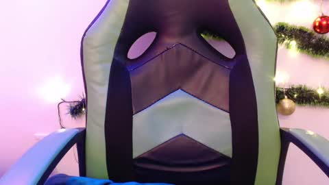 Trixie 3 online show from 12-29-24, 01:38
