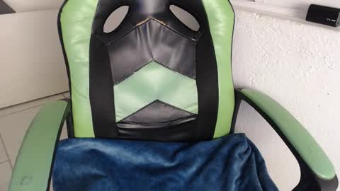 Trixie 3 online show from 11-01-25, 05:04