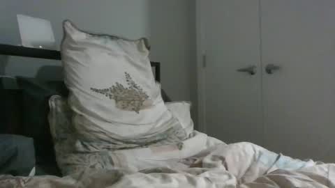 Snapshot of weatheredvoid chatting on 12-25-24, 01:53 WeatheredVoid online show from 12-25-24, 01:53