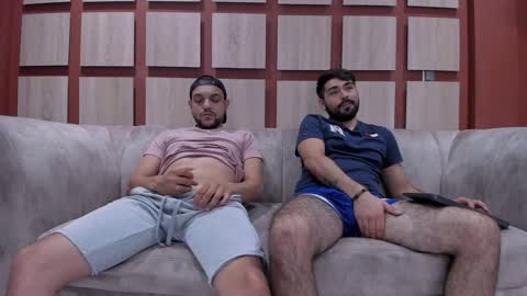 Jhonny Dick  his neighbors. online show from 12-12-24, 12:38