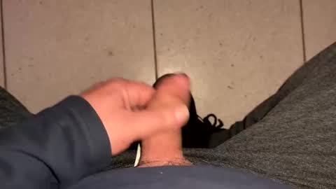 webchatter99 online show from 12-14-25, 05:35