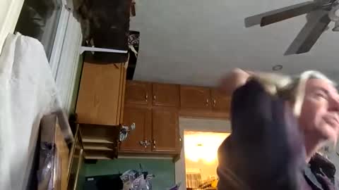 Snapshot of weber444 chatting on 03-29-26, 07:52 weber444 online show from 03-29-26, 07:52