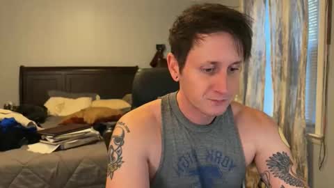 Snapshot of webslingxxxx chatting on 11-13-25, 09:47 webslingxxxx online show from 11-13-25, 09:47