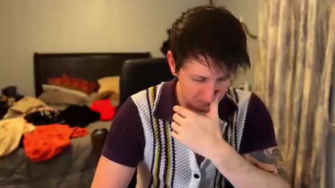 Snapshot of webslingxxxx chatting on 03-15-26, 11:33 webslingxxxx online show from 03-15-26, 11:33