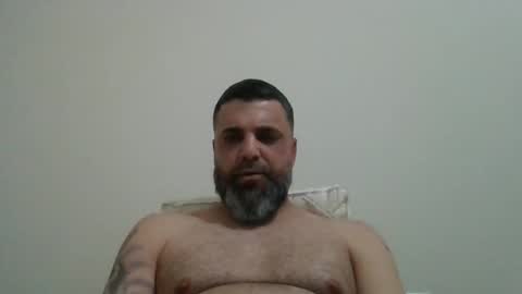 Snapshot of weezy210 chatting on 04-01-26, 11:57 Weezy online show from 04-01-26, 11:57