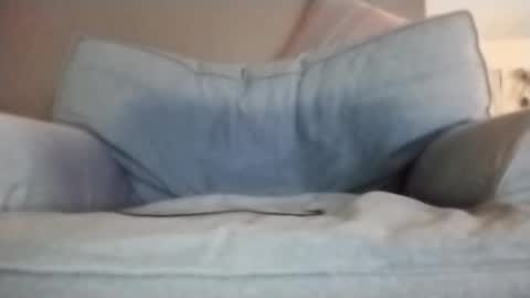 Snapshot of welldny chatting on 11-16-25, 06:46 welldny online show from 11-16-25, 06:46