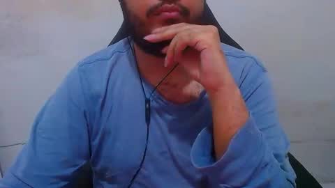 wellingtont online show from 11-28-25, 02:47