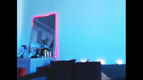 Liza online show from 12-21-24, 06:09