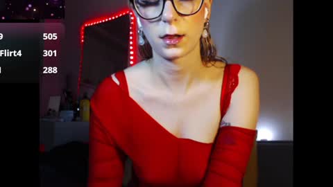 Liza online show from 01-23-25, 02:44