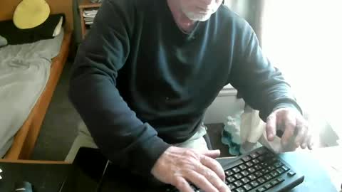 wellkrakenwell online show from 11-05-25, 07:25