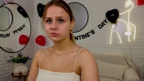 Im Wendy online show from 02-12-26, 09:21