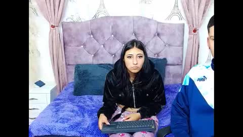 wendy y yanco online show from 09-29-25, 03:22
