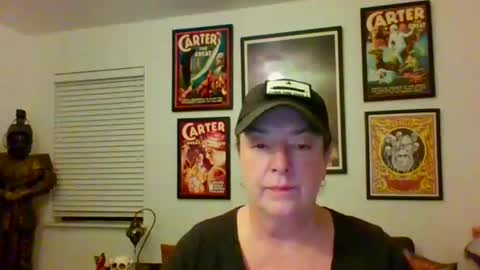 WendyCU online show from 10-05-25, 04:22
