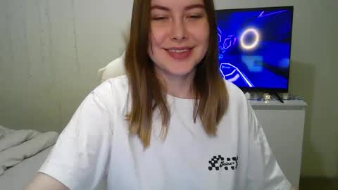 Snapshot of wendysofi chatting on 02-06-25, 04:31 Wendy online show from 02-06-25, 04:31