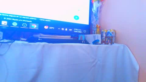 TaTis online show from 01-13-25, 10:13
