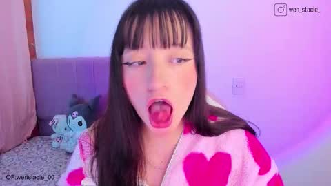 Wenstacie INDEPENDENT MODEL online show from 11-06-25, 02:45