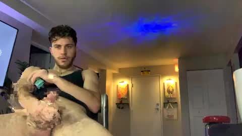 Snapshot of wentbrokeonstrippers chatting on 02-01-25, 01:55 Topjitt online show from 02-01-25, 01:55