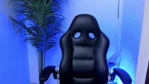 WES online show from 01-08-26, 04:53