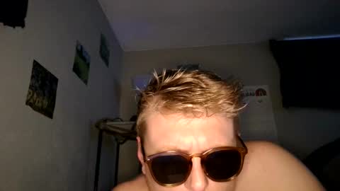 Snapshot of wesdenver chatting on 02-26-26, 02:16 wesdenver online show from 02-26-26, 02:16